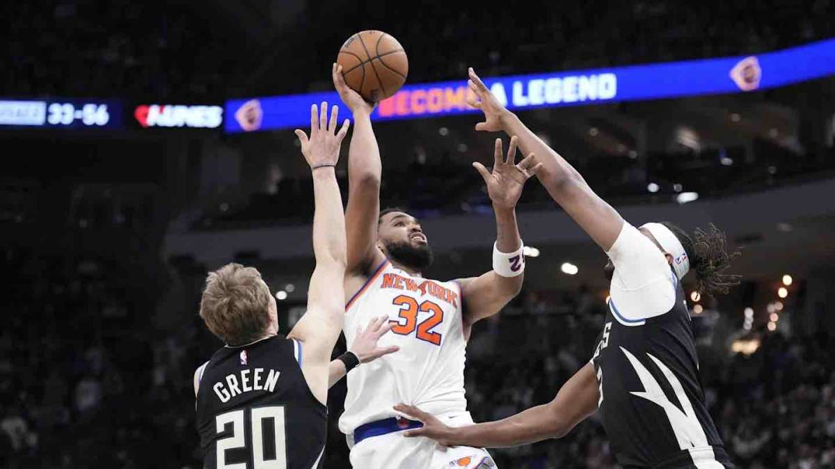 Knicks Shock Milwaukee: 29-Point Blowout Sends Eastern Conference Warning