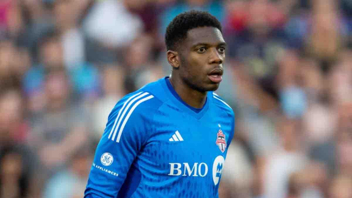 OFFICIAL - DC United sign goalkeeper Sean Johnson