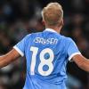 Lazio, guai per Isaksen: lesione all’adduttore. Salta il Parma