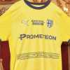 Ecco la terza maglia del Parma: "Il calcio incontra la tradizione musicale"