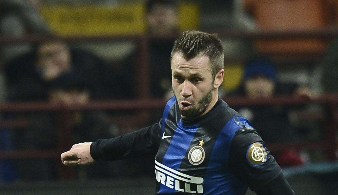 Le ultime dal mercato: tutto fermo per Cassano e Silvestre, ma si continua a lavorare