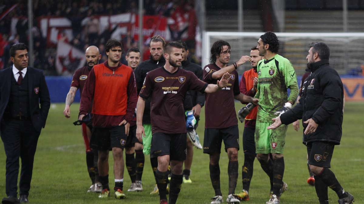 Pedullà: "La Salernitana pronta a chiudere due grandi attaccanti via Parma"