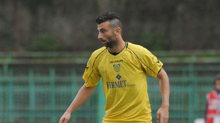 Mercato: Juve Stabia in pole per il centrale Alcibiade