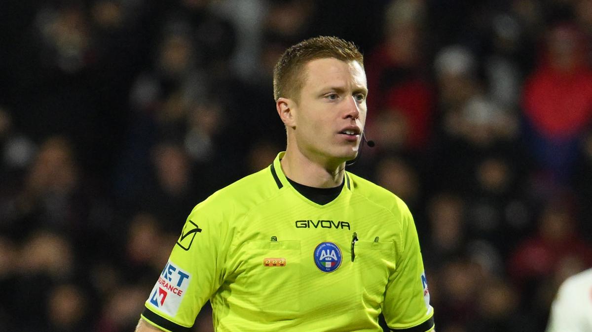 Per la  GdP   Bonacina è da 5: "Fischia troppo e sventola cartellini senza un filo logico"