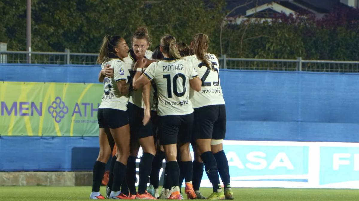 Femminile, Distefano: "Reazione di carattere e determinazione, entusiasta per il gol"