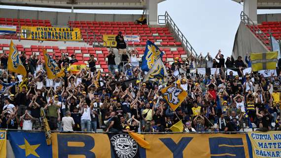 Lecce-Parma, il settore ospiti per la gara di sabato costa 19 euro