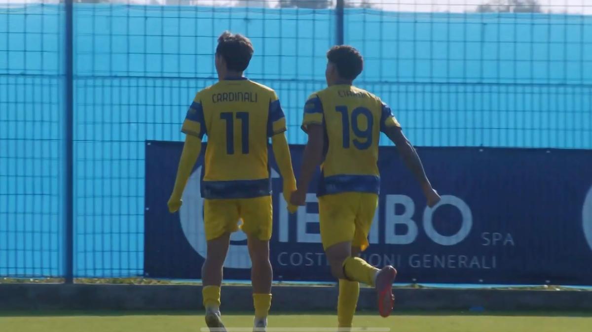 Primavera, non bastano i gol di Mikolajewski e Cardinali: Parma-Genoa finisce 2-2. Rivedi gli highlights