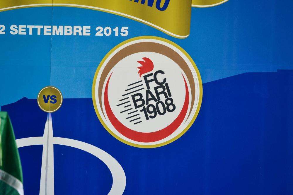 Bari, la risposta per Henderson solo dopo i playoff