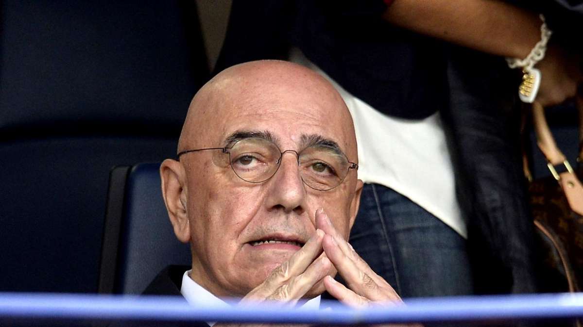 Milan, Galliani smentisce l'interesse per Parolo
