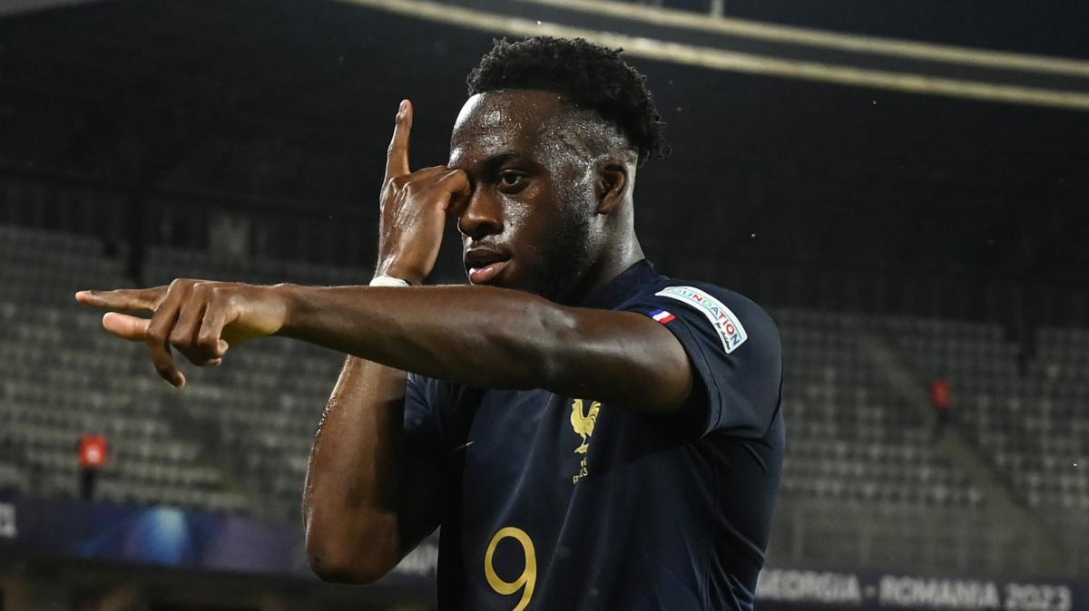 Milan su Kalimuendo del Nottingham Forest: il francese è la prima alternativa a Pellegrino del Parma