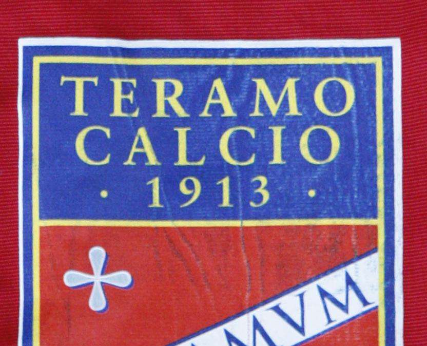 ESCLUSIVA PARMALIVE - Pressing del Teramo per De Sena