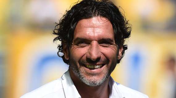 Lucarelli su Leoni: "In prospettiva può diventare il difensore migliore al mondo"