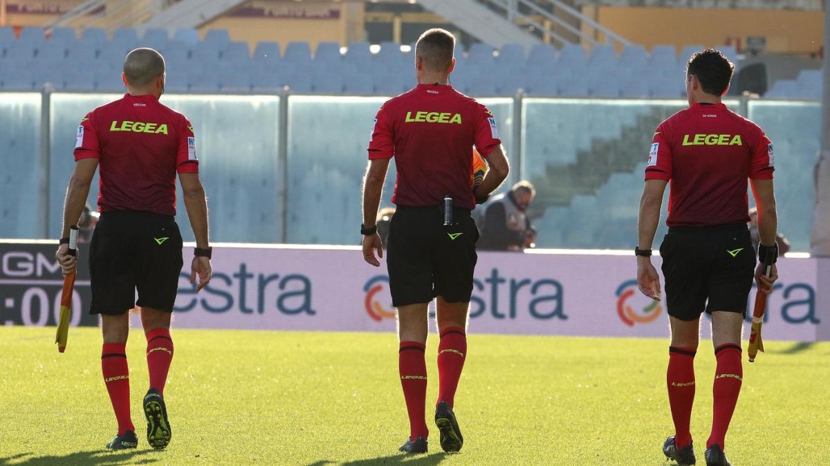De Grandis: “La Lazio riesce a non soffrire anche in inferiorità. Gli arbitri? I peggiori che ricordi”