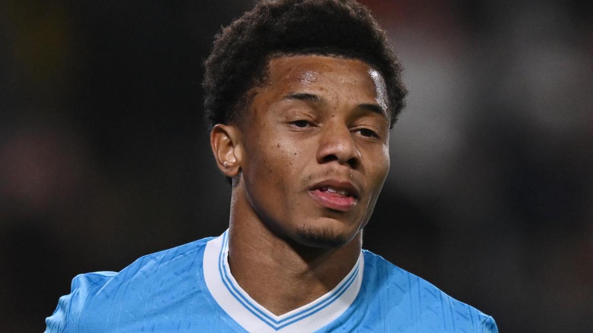 Napoli, Neres si allena: "Convocato per l'Inter" e ci sarà anche contro il Parma