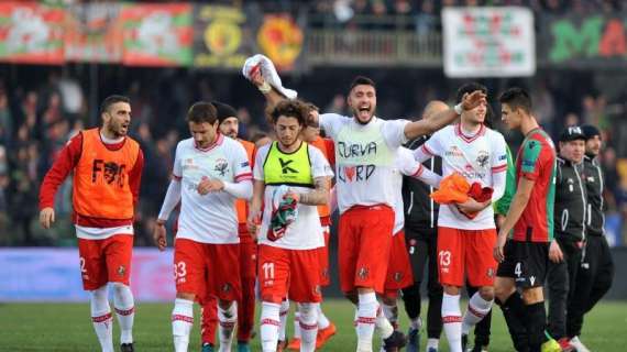 Serie B, i risultati di oggi: cadono Frosinone ed Empoli. Perugia capolista
