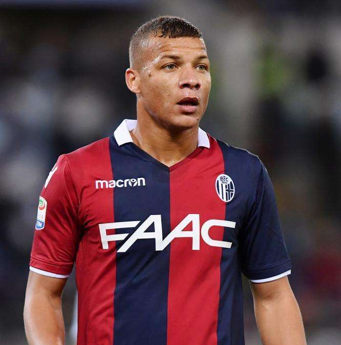 Ag. De Maio: "Resterà a Bologna, a meno che non ci sia uno stravolgimento del mercato"