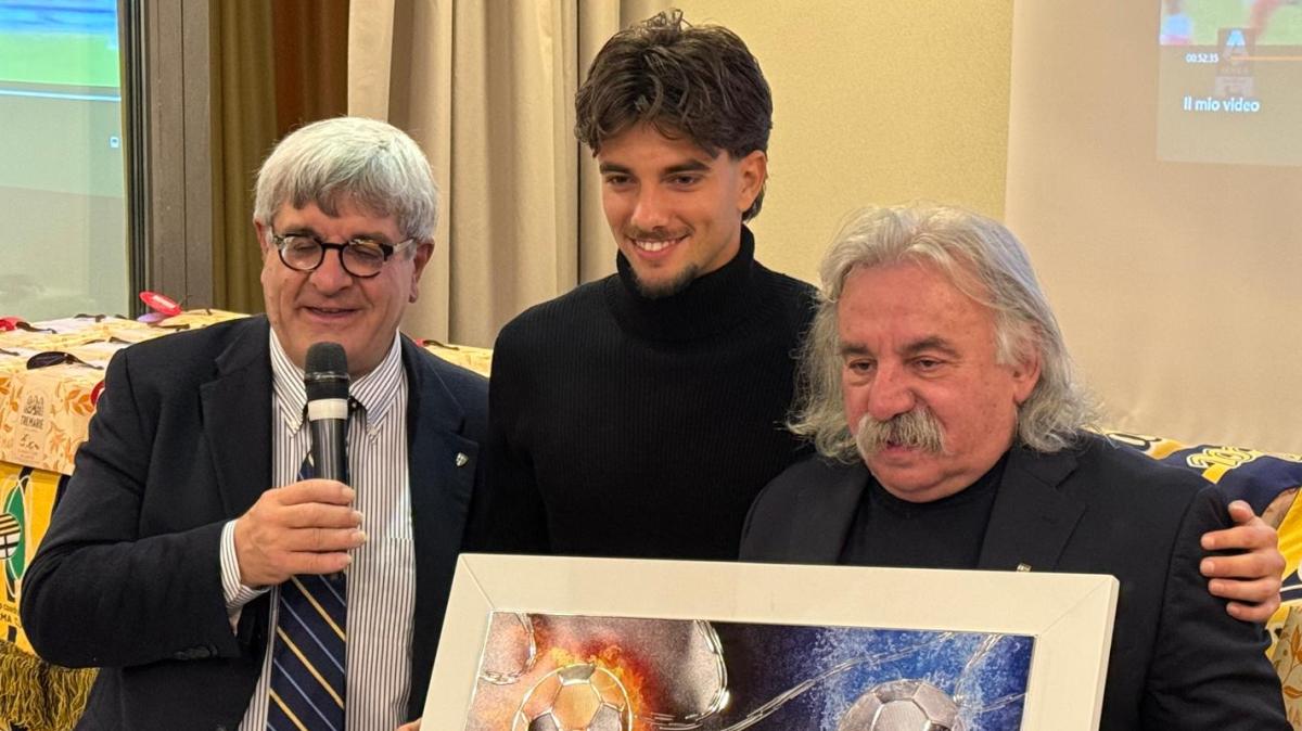 Centro Coordinamento Parma Club onora Edoardo Corvi: “Hai coronato il tuo sogno”