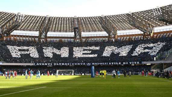 La Curva del Napoli: "Chiediamo ai tifosi di mantenere un comportamento consono a Parma"