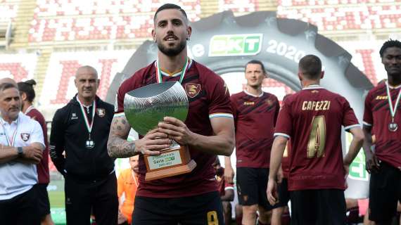 Ds Salernitana su Tutino: "Chissà che non possa tornare in granata"