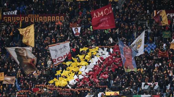 Parma-Roma, la Digos interviene per un adesivo antisemita esposto dal settore giallorosso