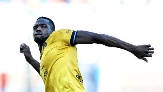 VIDEO - Un Udinese brillante batte un Cagliari spento per 1-2