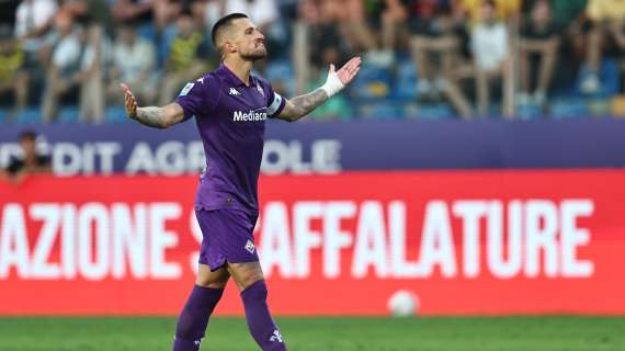 Fiorentina, Biraghi: "Il Parma ha attaccanti di alto livello. La punizione? Suzuki mi ha lasciato spazio..."
