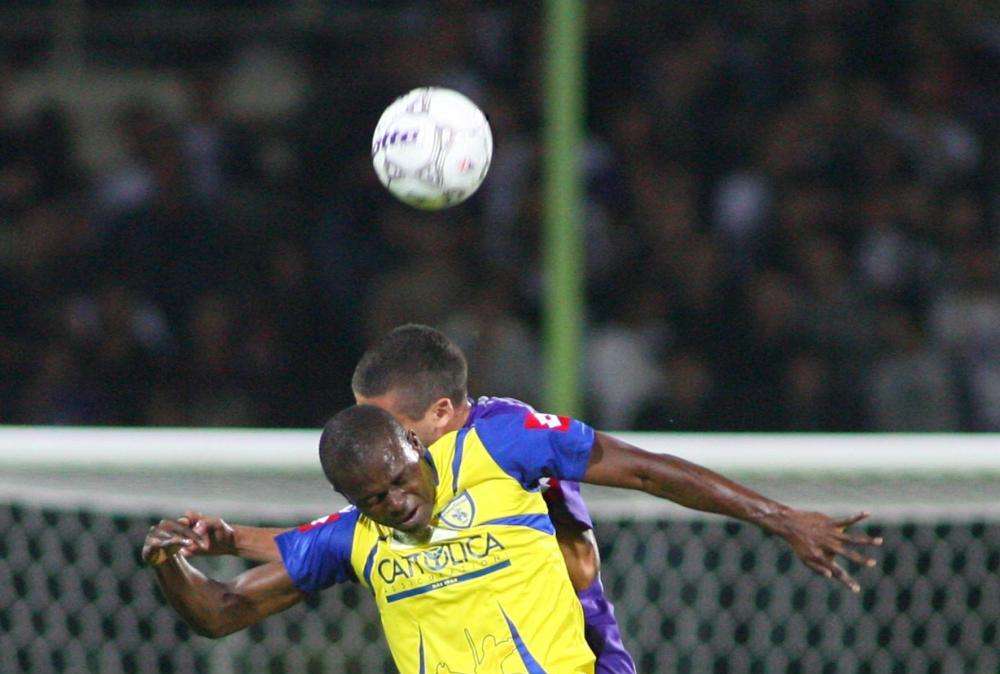 Mercato: il Chievo Verona vince il duello per Obinna