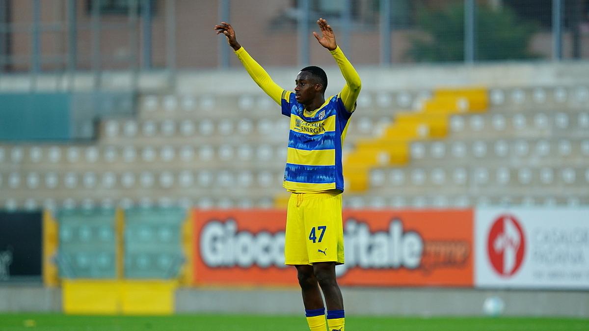 Primavera, le scelte di Corrent per Lazio-Parma: confermata la difesa a tre, torna Konaté in mezzo 