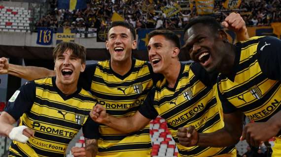 VIDEO - Parma in Serie A, grande attesa in Piazza Garibaldi per il ritorno in città della squadra