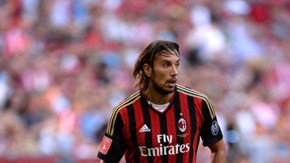 Mediaset - Zaccardo vuole solo il Parma, che però dice no