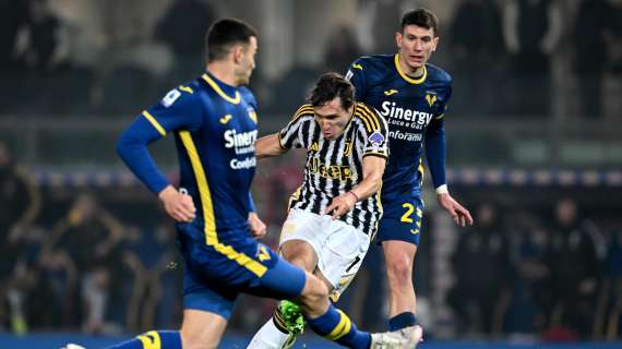 Serie A, un Hellas Verona stoico regala un pezzo di scudetto all'Inter: 2-2 con la Juventus