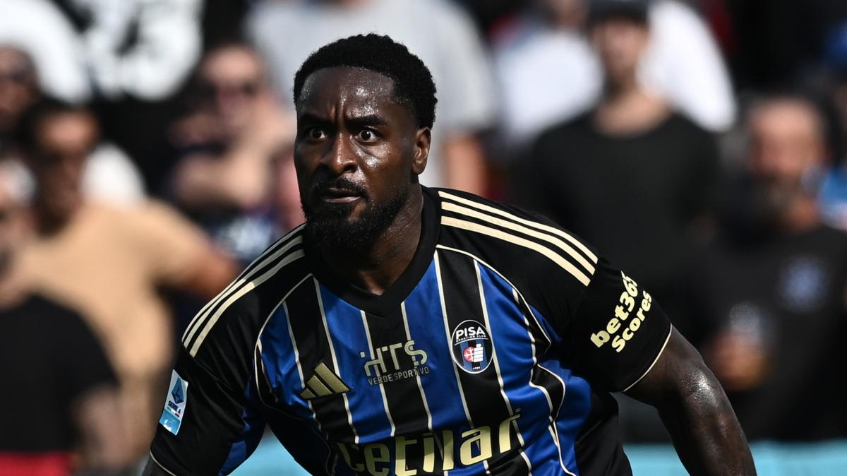 Nzola sbaglia e si fa espellere. Bene Akinsanmiro e Aebischer, ma non basta. Le pagelle di ParmaLive.com