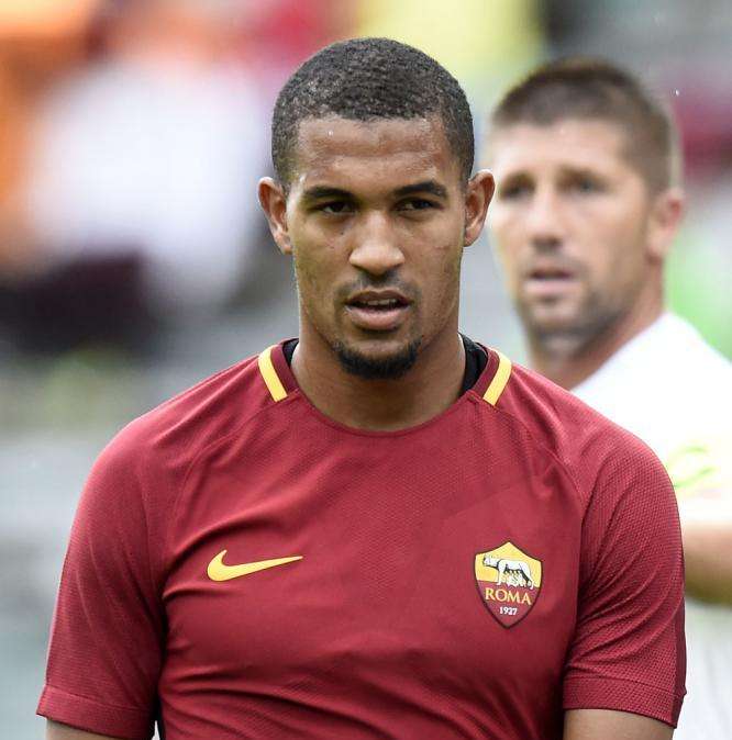 Mercato: concorrenza dalla Francia per il mediano Vainqueur