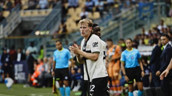 Gazzetta dello Sport - Il Parma torna al 3-5-2: Sørensen riprende posto in mediana, Løvik titolare sulla destra
