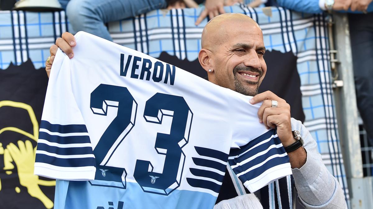 Il doppio ex Veron: "Lotito, ascolta la gente. L'obiettivo deve essere inseguire i sogni"