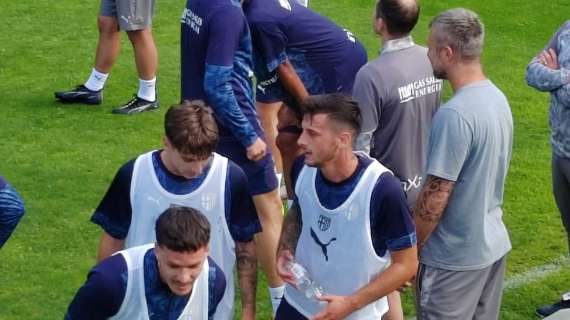 Sul mercato tutto tace, torna a parlare il campo: oggi test contro il Werder Brema, Cuesta ancora con la difesa a tre?