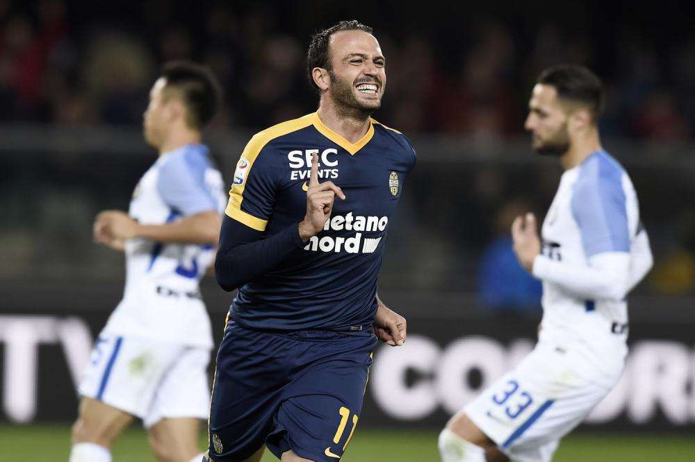 Mercato, derby d'Emilia per Giampaolo Pazzini: su di lui anche Bologna e Sassuolo