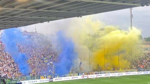 Il Parma si rivolge ai tifosi: "La passione non conosce sconfitta. Ripartiamo da qui"
