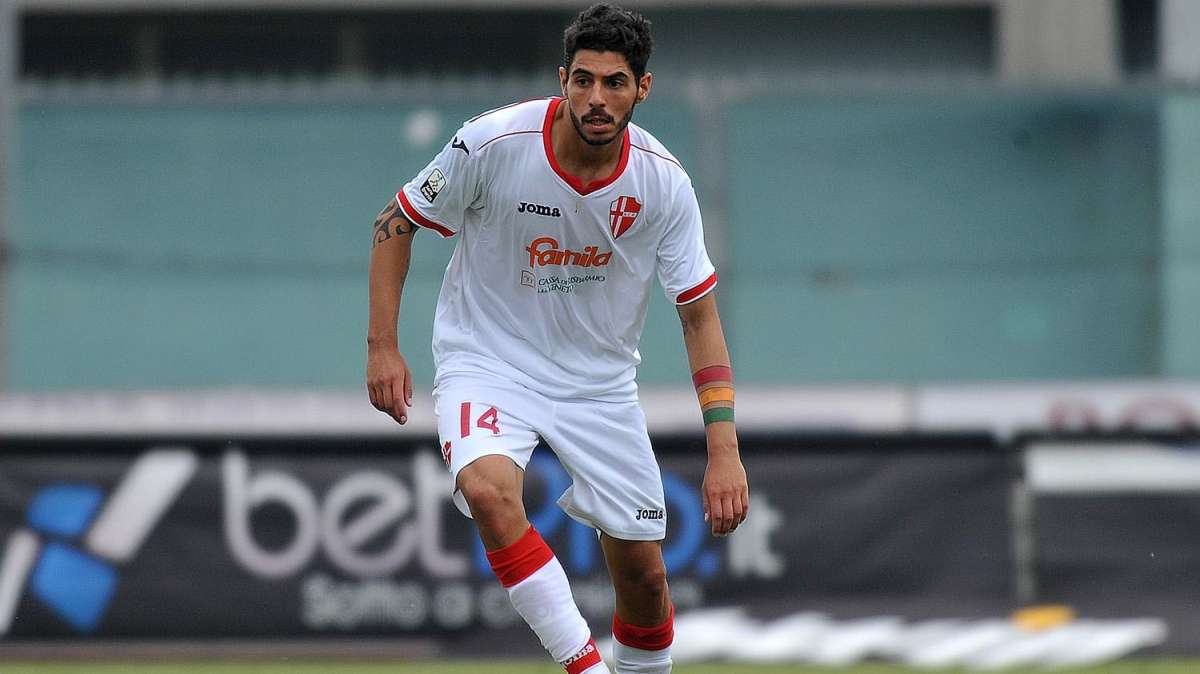 Il Pescara prova a riscattare Schiavi, il Parma temporeggia