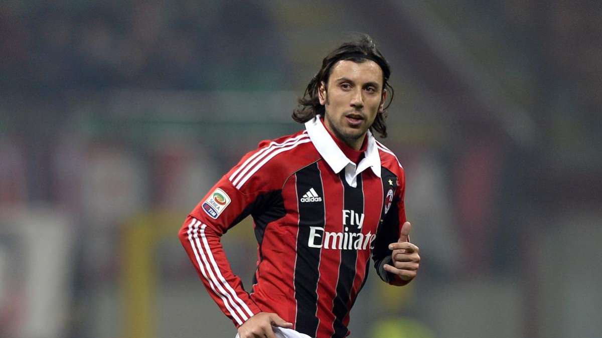 Duello Parma-Bologna per Zaccardo