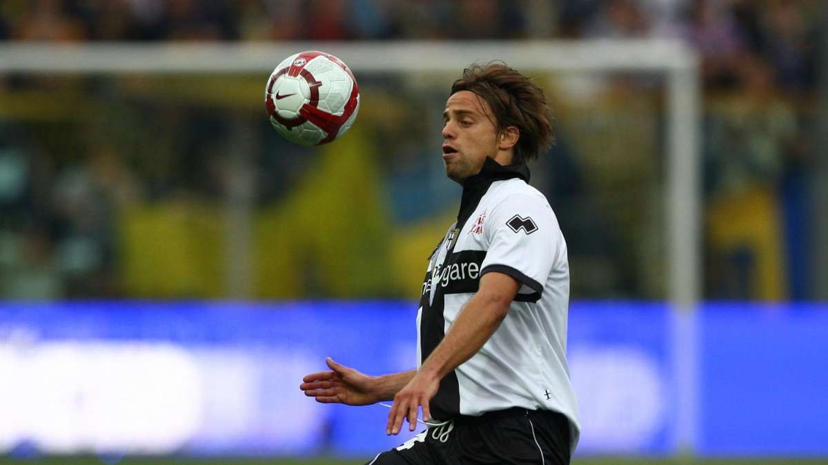 Le ultime dal mercato: i senatori monopolizzano la giornata