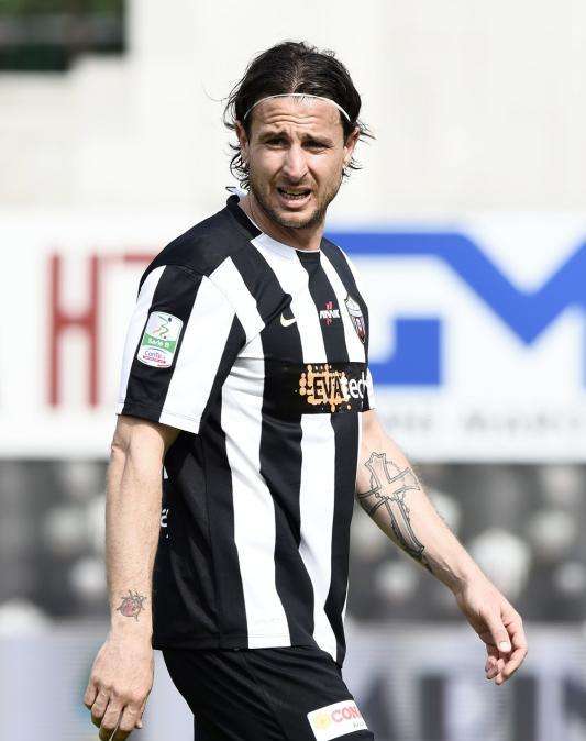 Cacia piace al Bari, ma è troppo alta la richiesta della punta
