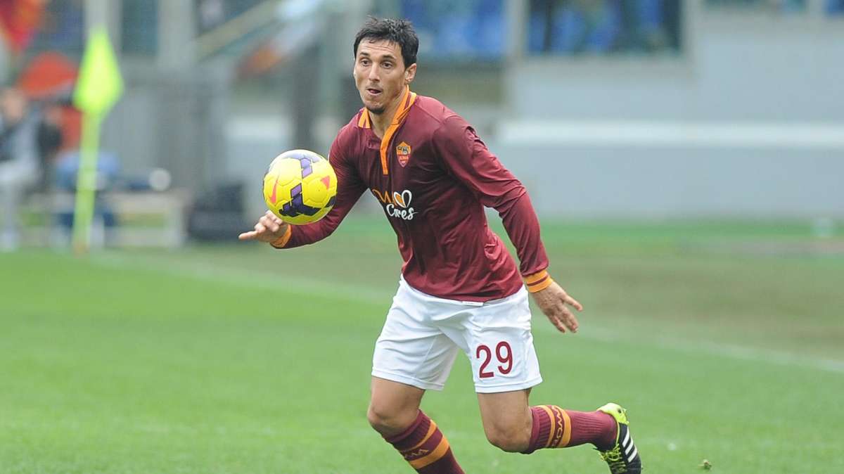 Pedullà: "Burdisso verso il Genoa"