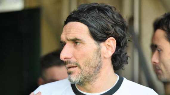 Lucarelli: "Siamo in debito con i tifosi: ci rimetteremo in riga e torneremo a fare il Parma"
