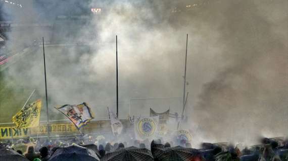 Gazzetta di Parma - Scontri tra tifosi del Parma e della Roma, indaga la Digos