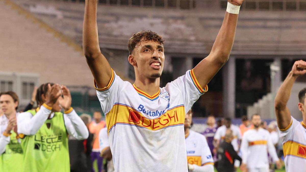 Serie A, brividi nel finale, ma il Lecce centra la vittoria contro il Torino: finisce 2-1