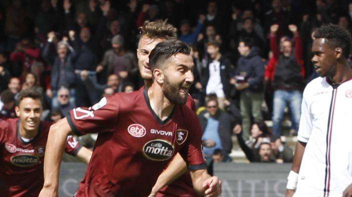 Le ultime del mercato: Evacuo forse sì, Coda forse no