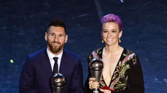 Pallone d’Oro: vince Messi. Secondo van Dijk, terzo Cristiano Ronaldo