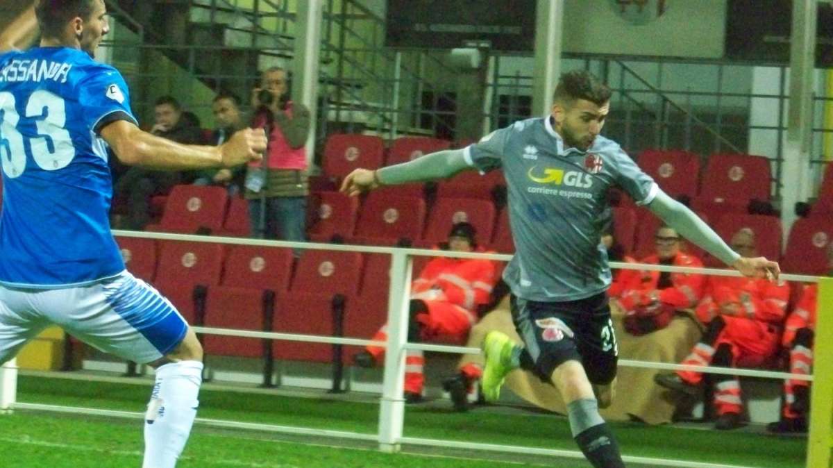 Nuovo nome per il mercato: piace il terzino Cassandro del Cittadella