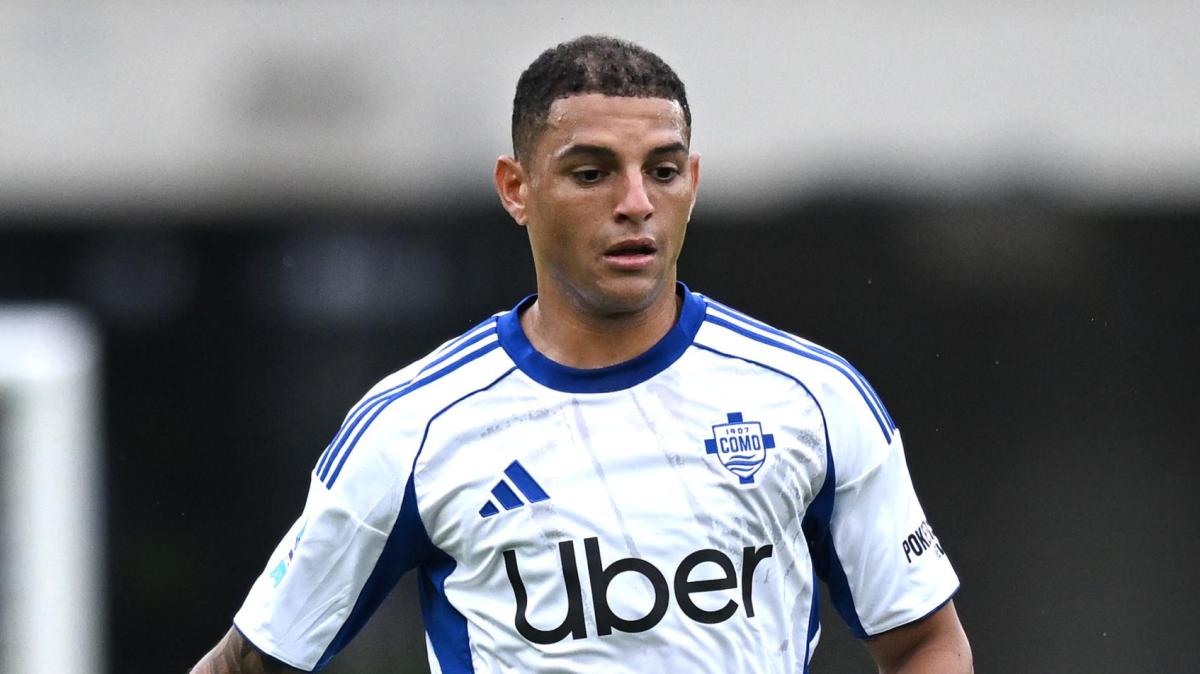 Il Como migliora l'offerta per Diego Carlos: il brasiliano resta l'alternativa a Kambwala